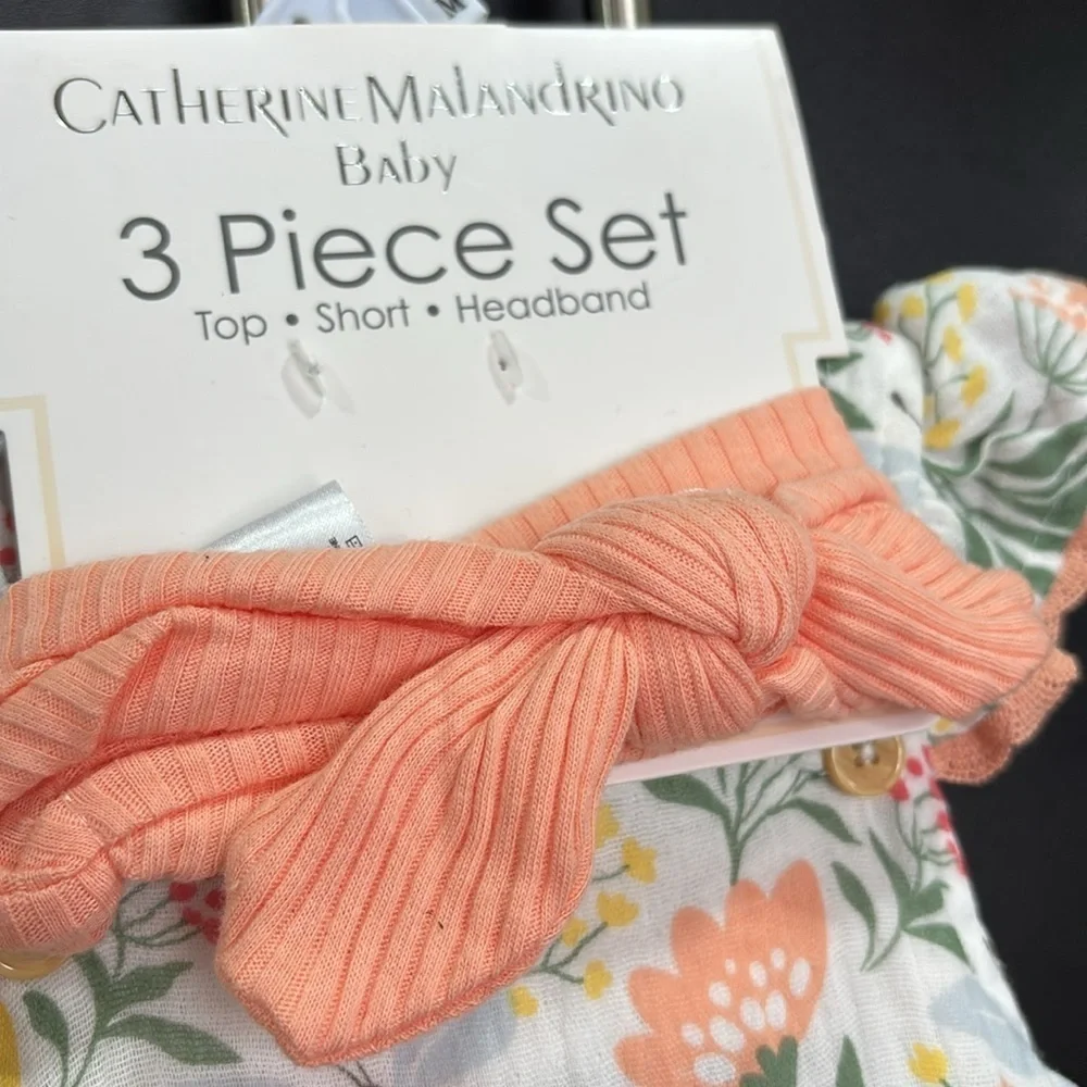 Catherine Malandrino Baby 3-piece set,flutter cap sleeve, ruffle shorts,headband